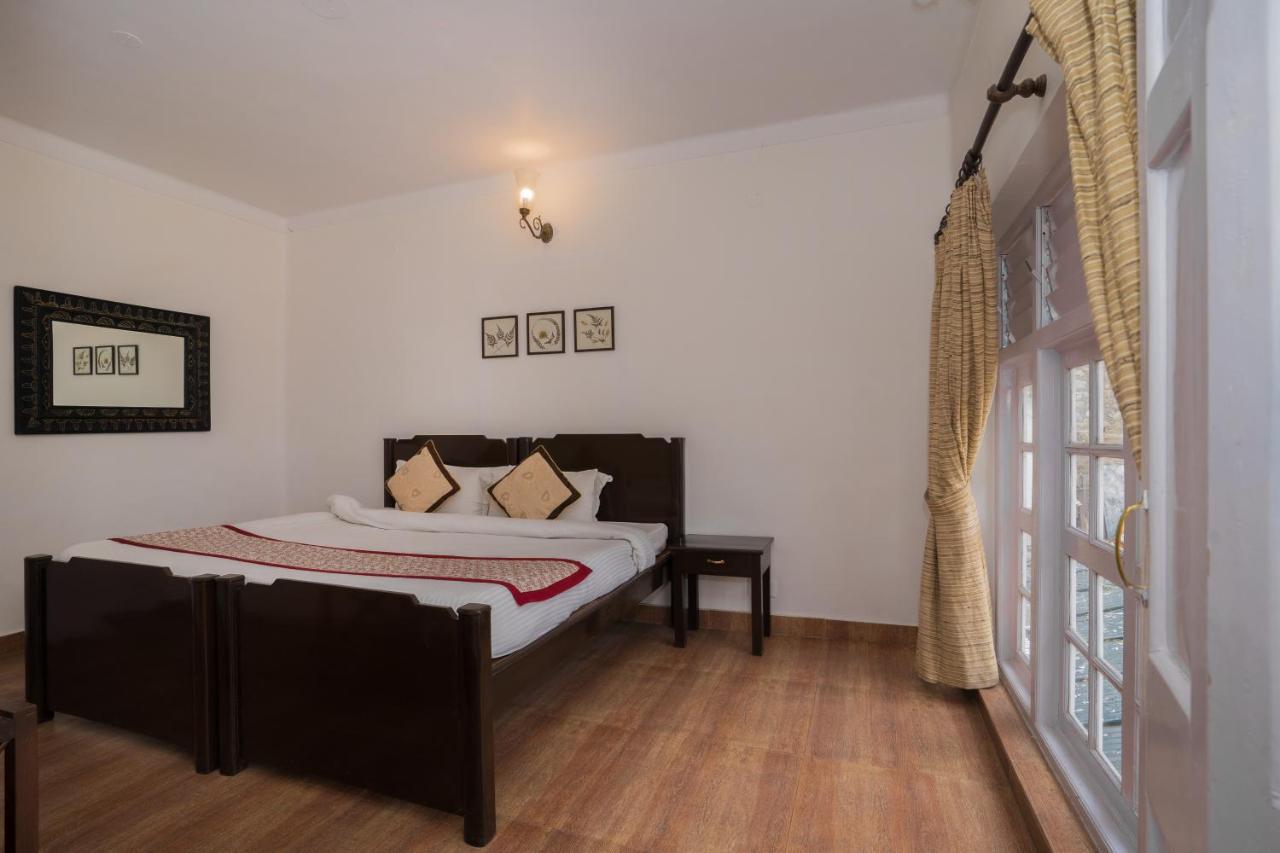 ภิคัมปุระ ลอดจ์ บาย โฮเวิร์ด Hotel ไนนิตาล ภายนอก รูปภาพ