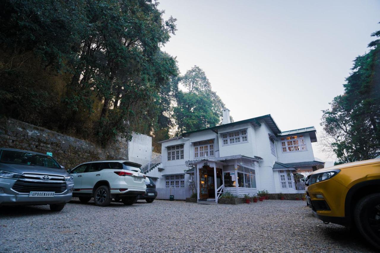 ภิคัมปุระ ลอดจ์ บาย โฮเวิร์ด Hotel ไนนิตาล ภายนอก รูปภาพ